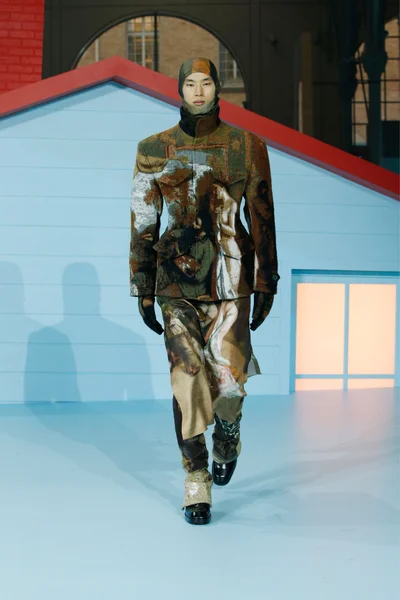 Look 21